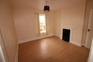 Bedroom- click for photo gallery